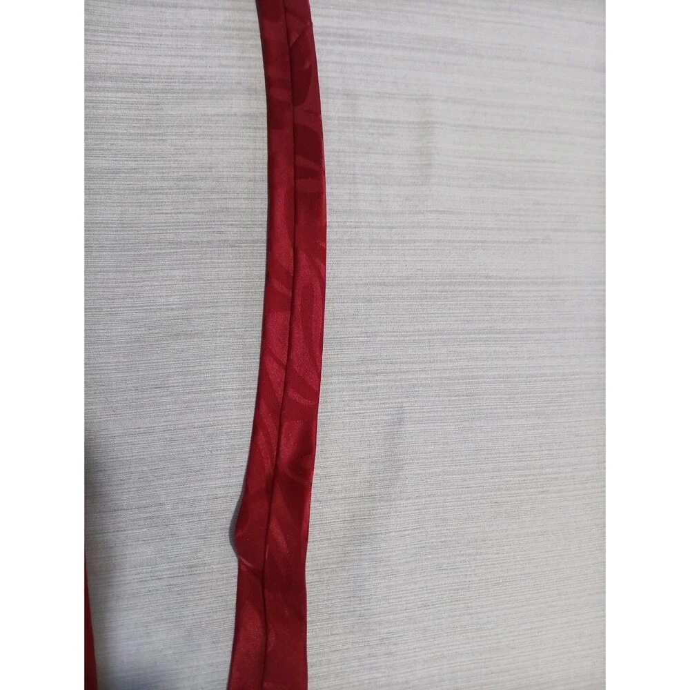 Vintage Red Bud Light Tie Budweiser I Love You Man Fishing Beer 58x4